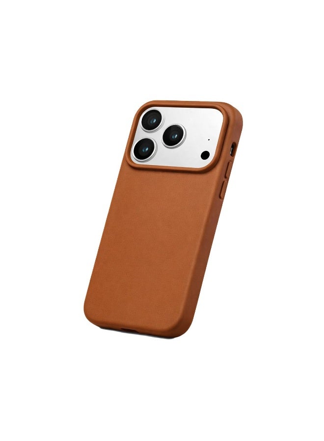 موبكوس جراب جلدي فاخر لهاتف آيفون 17 برو ماكس - لون بني فاتح مع شحن لاسلكي مغناطيسي، مصنوع من جلد فاخر. يجمع هذا الجراب الفاخر بين الأناقة والمتانة، ليمنحك مظهرًا أنيقًا وراقيًا مع توفير حماية فائقة. - Image 2